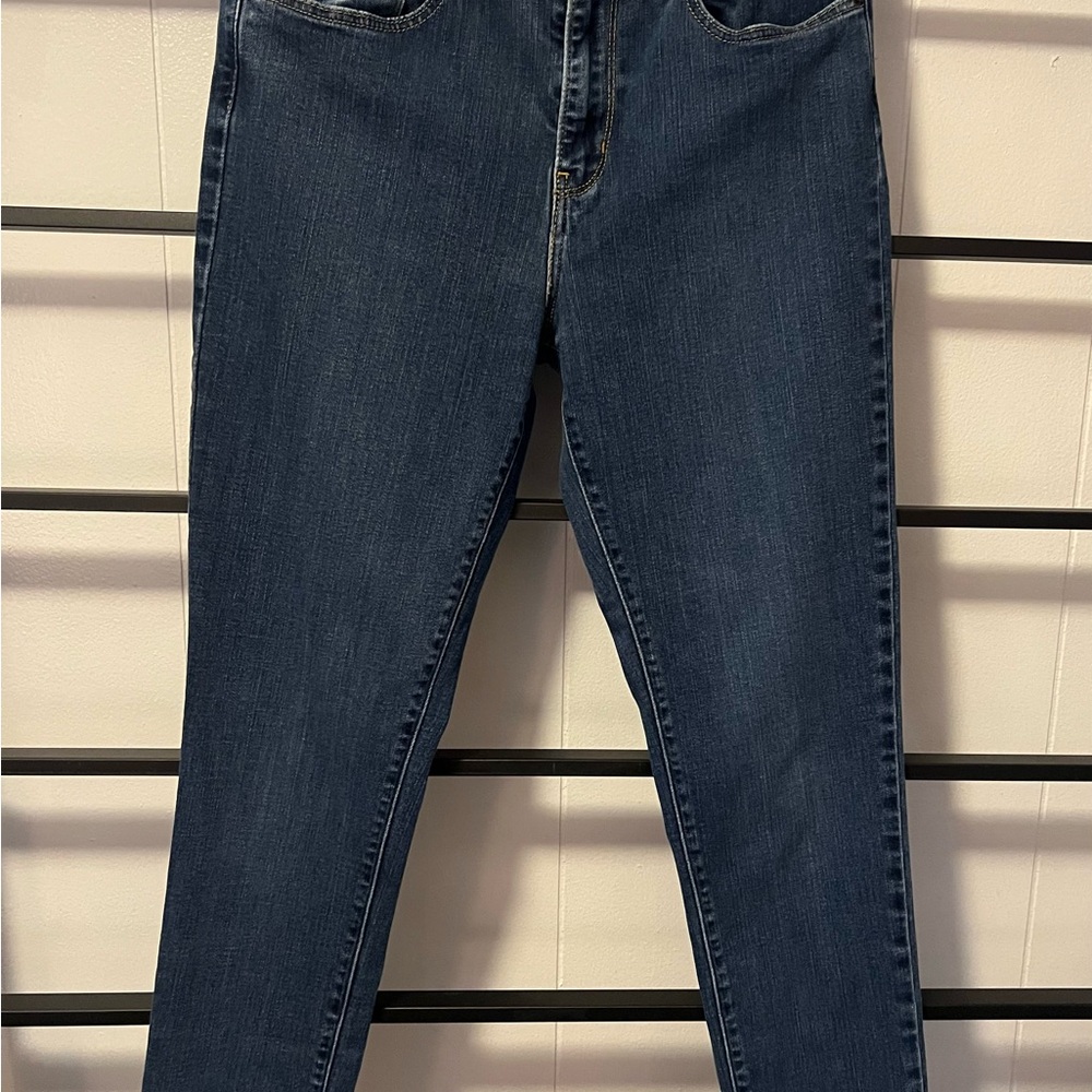 Women’s Size 30 Levi’s 721 High Rise Skinny Jeans, EUC